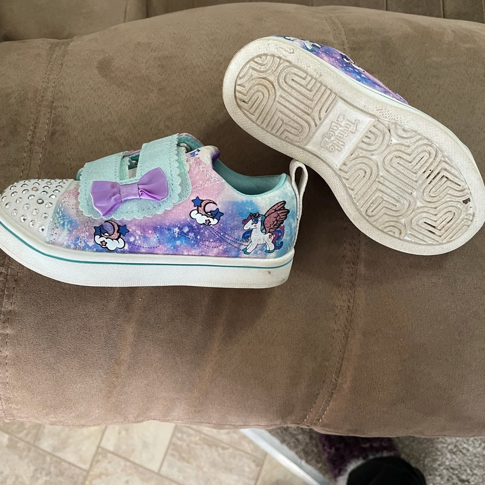 Twinkle Toes sneakers